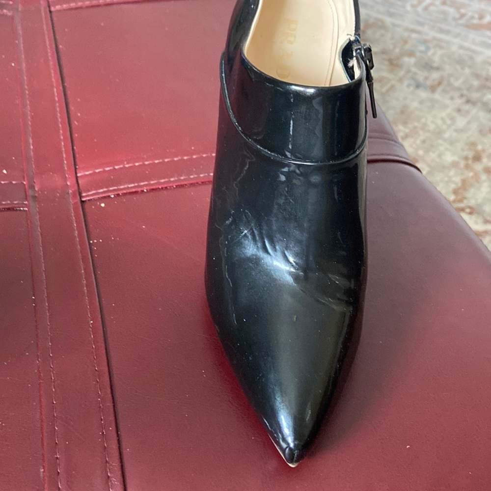 Prada ankle boots Black patent leather Made in Italy 3”heel scuff mark on inside